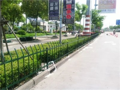 草坪護(hù)欄 草坪護(hù)欄